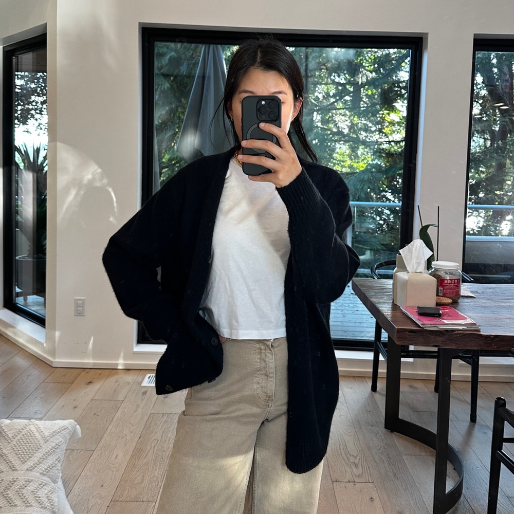 Aritzia Wilfred Parco Black Cashmere Cardigan